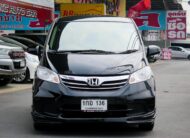 2013 HONDA FREED 1.5 E