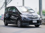 2013 HONDA FREED 1.5 E