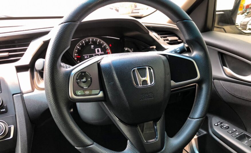 2018 HONDA CIVIC FC 1.8 E