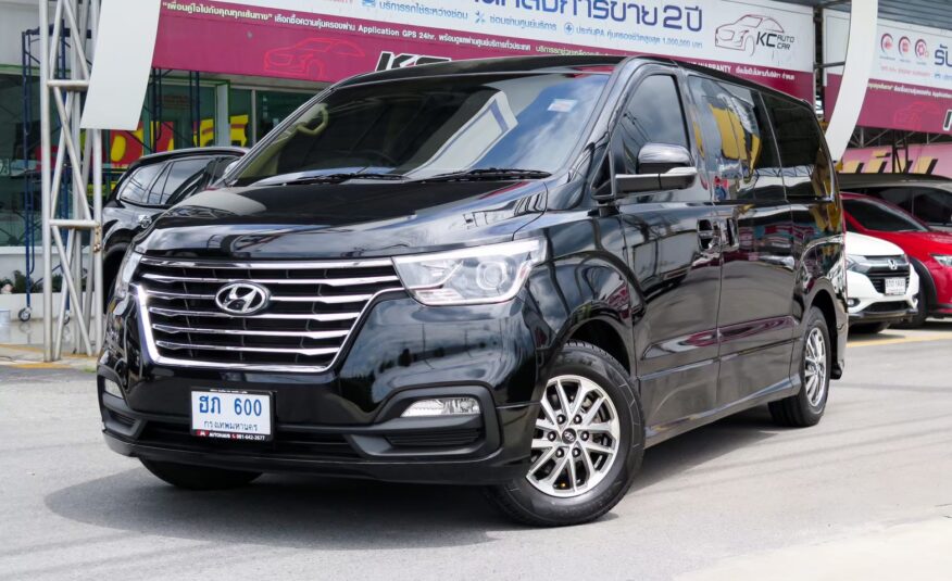 2020 HYUNDAI H-1 DELUXE 2.5