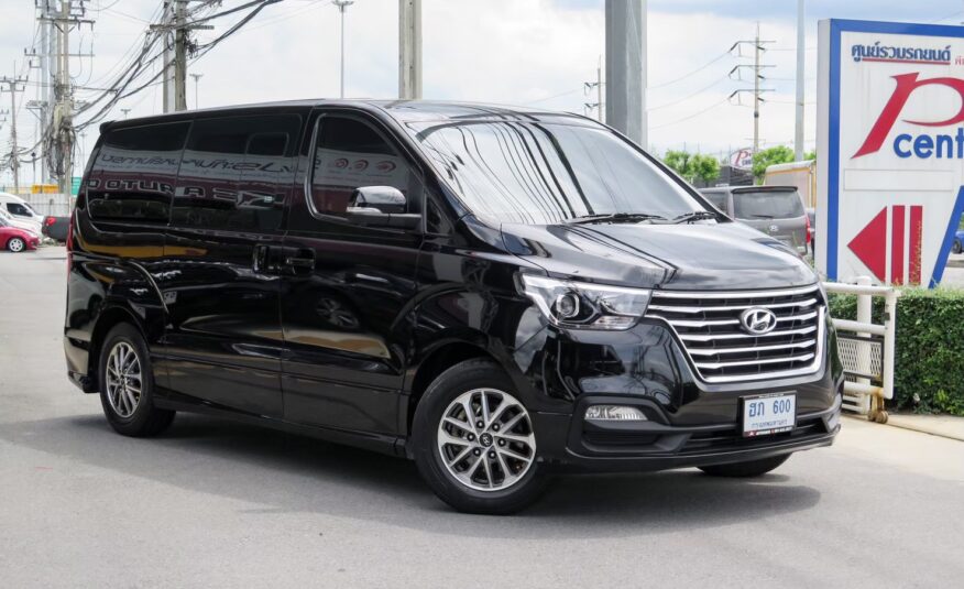 2020 HYUNDAI H-1 DELUXE 2.5