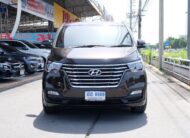 2019 HYUNDAI H-1 2.5 DELUXE TOP