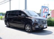 2019 HYUNDAI H-1 2.5 DELUXE TOP