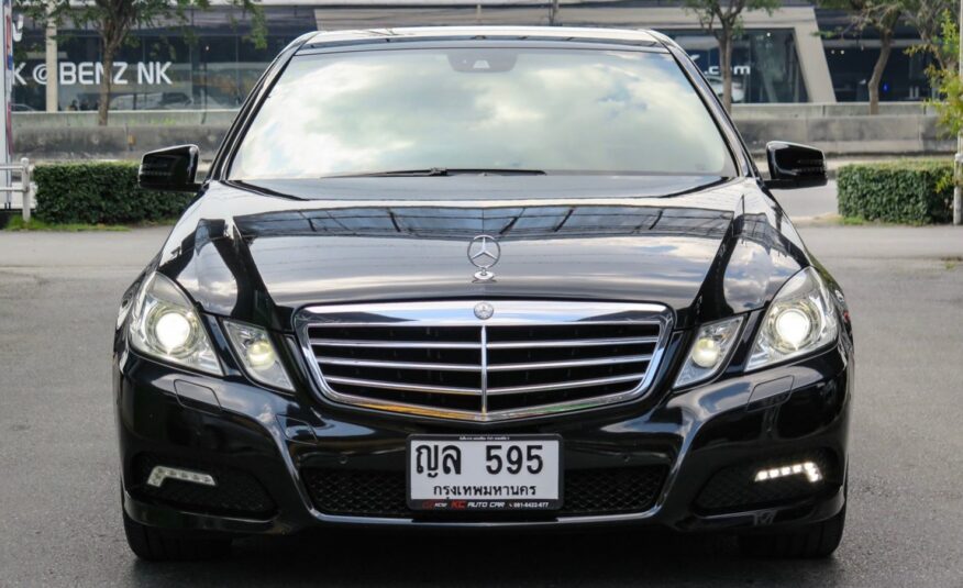 2011 BENZ E-CLASS, E250 1.8 CGI โฉม W212