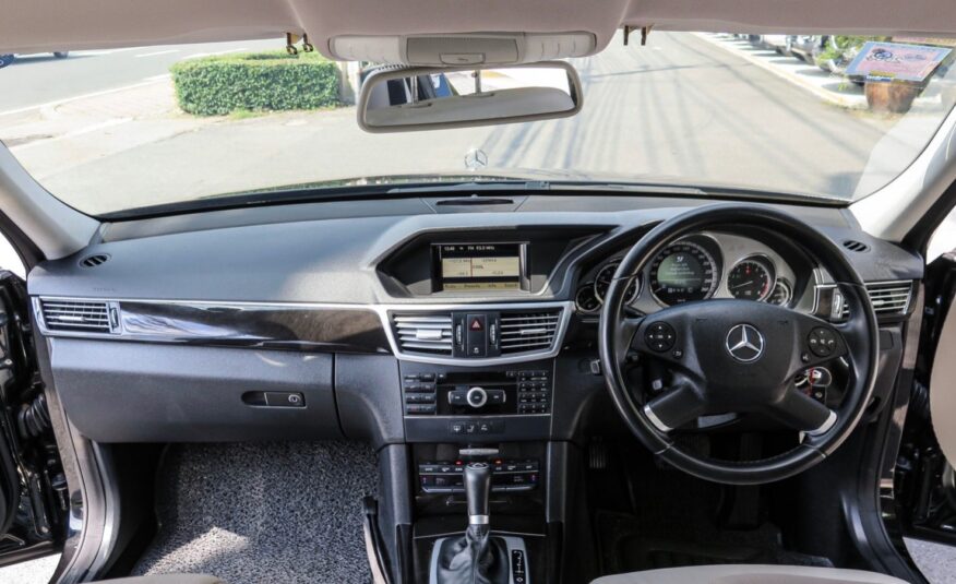 2011 BENZ E-CLASS, E250 1.8 CGI โฉม W212